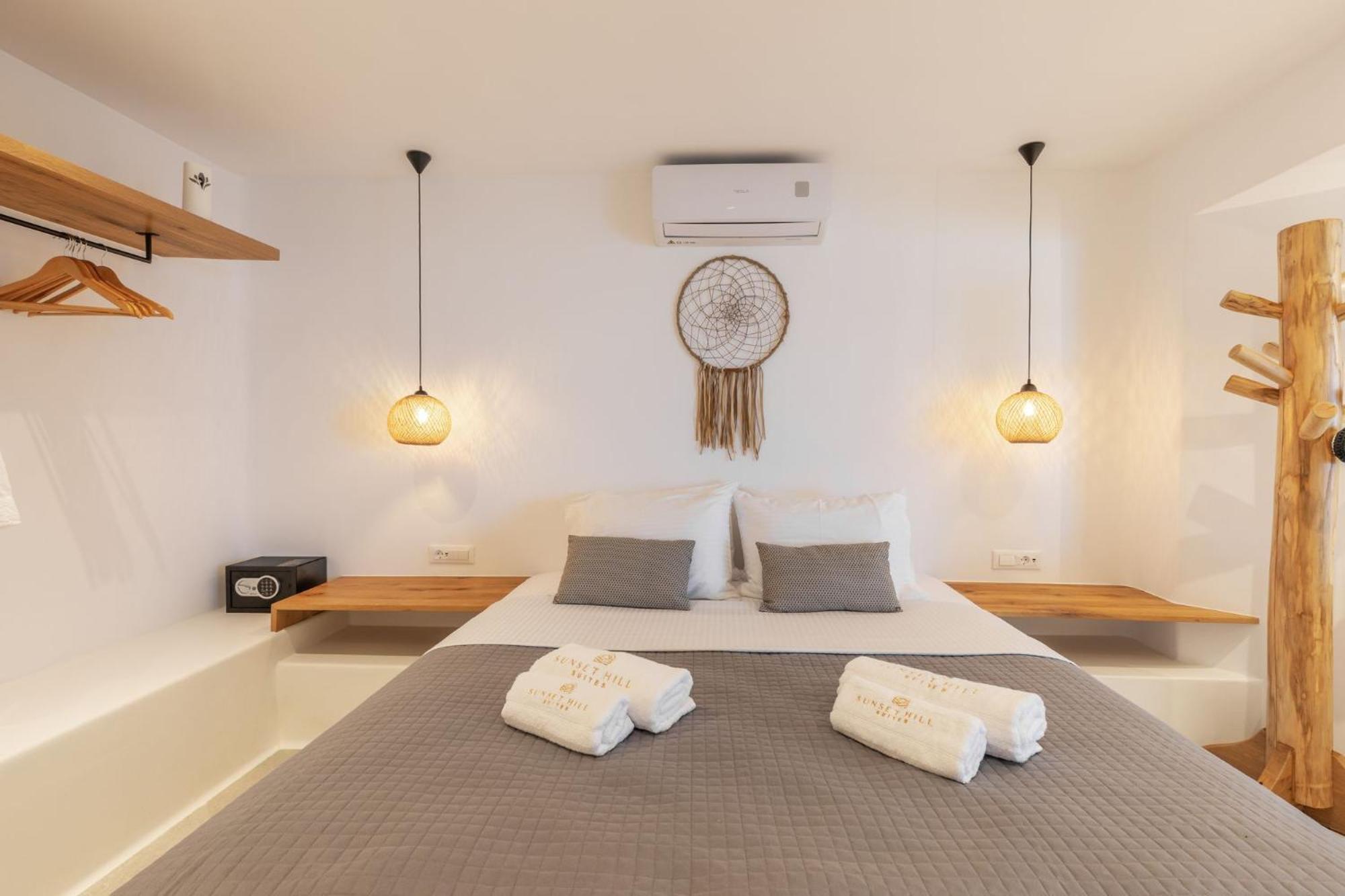 Sunset Hill Suites Mykonos Town Ngoại thất bức ảnh