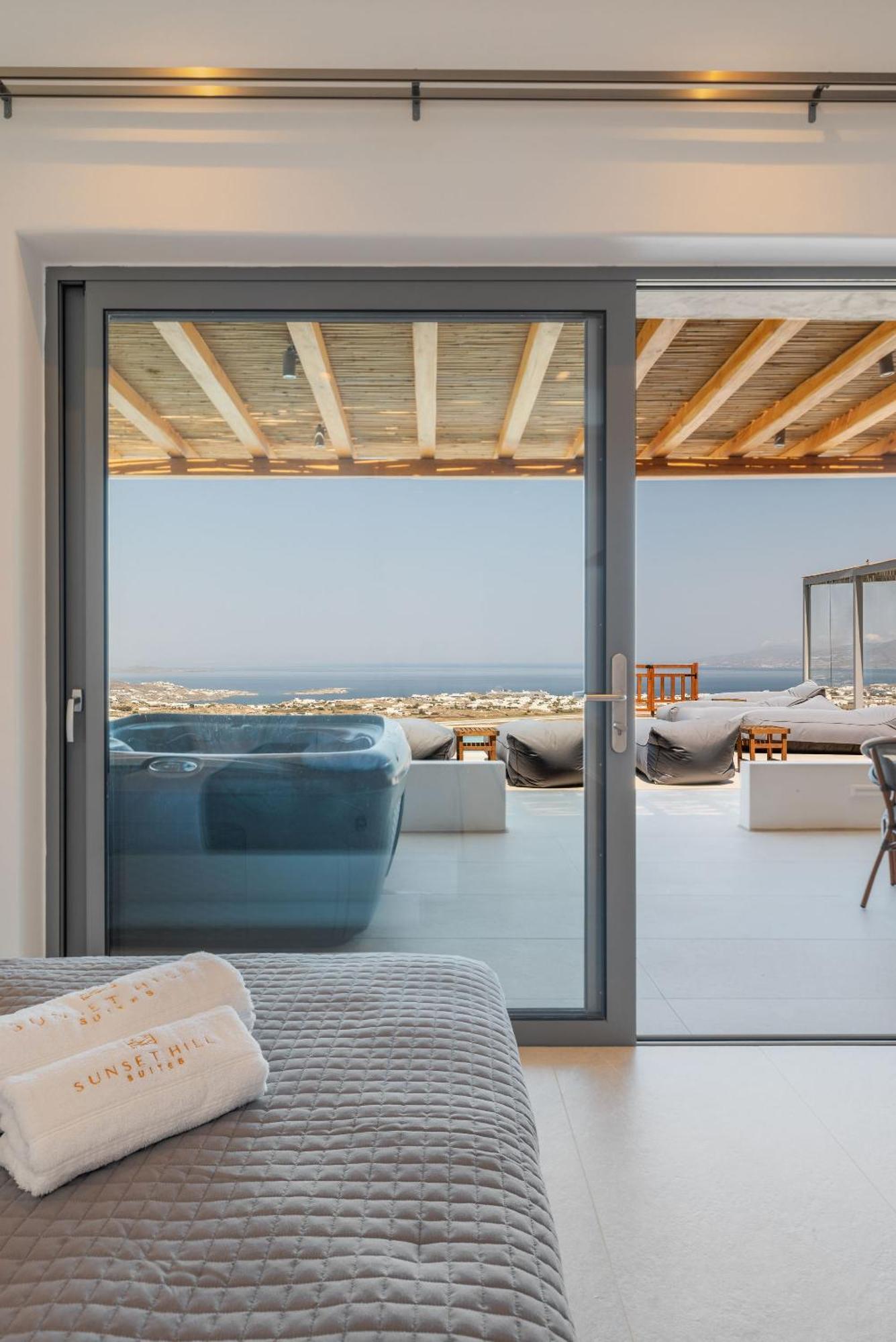 Sunset Hill Suites Mykonos Town Ngoại thất bức ảnh